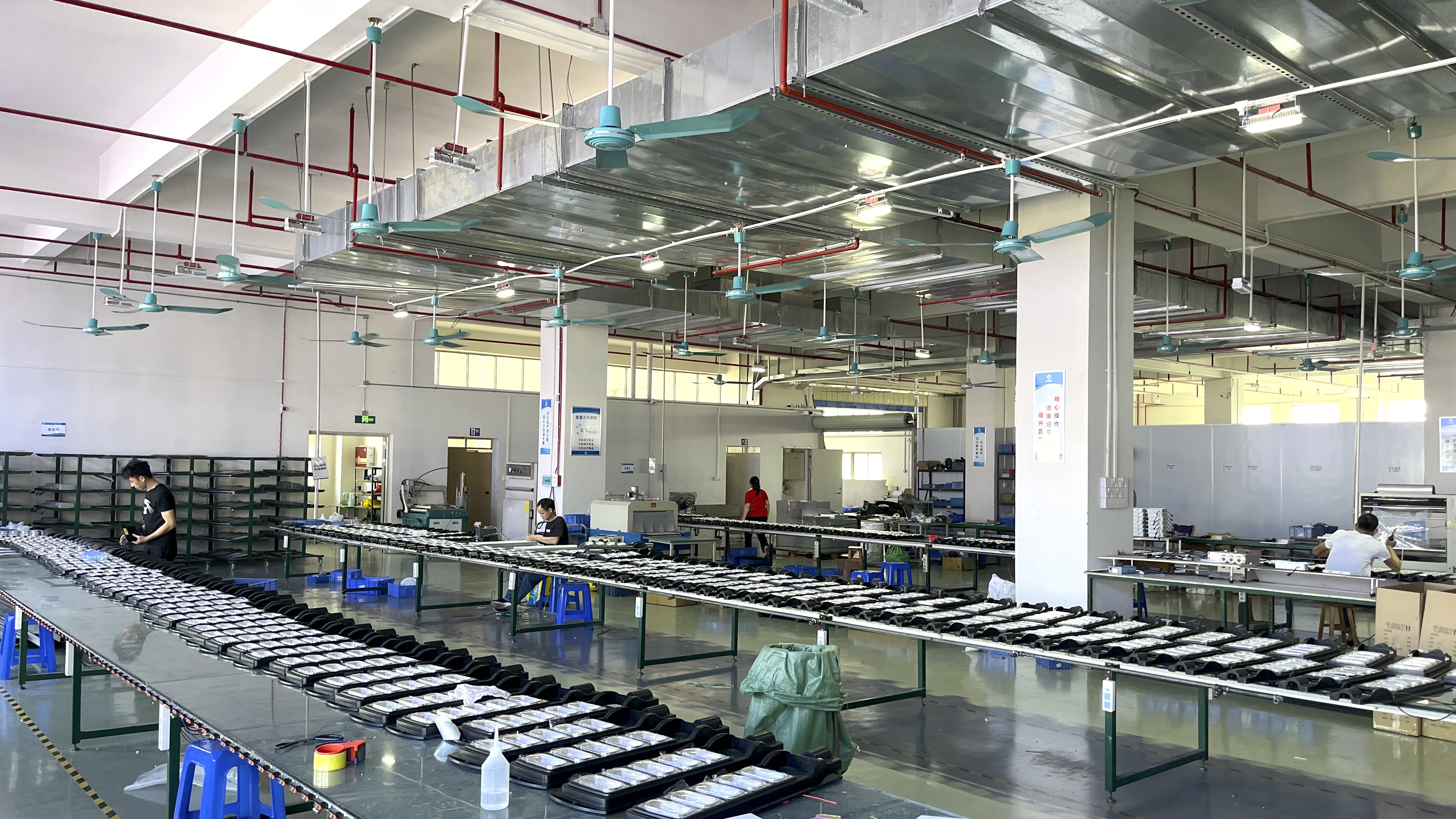 太陽(yáng)能一體化路燈-變形金剛(圖4)